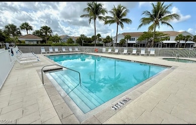 8361 Village Edge Cir unit 4, Fort Myers, FL 33919 - photo 2