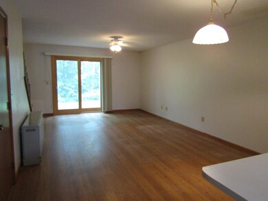 122 Batchelder St unit D28, Barre, VT 05641 - photo 6
