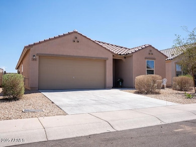 85 6th Ave W, Buckeye, AZ 85326 - photo 2
