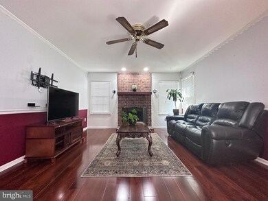 25 Annamarie Dr, Morrisville, PA 19067 - photo 4