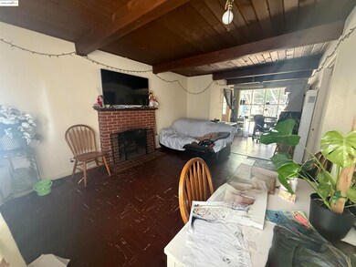 712 Maryland St, Fairfield, CA 94533 - photo 2