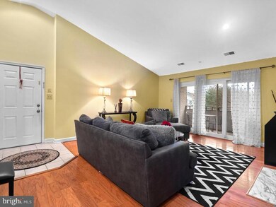 3309 Sir Thomas Dr unit 41, Silver Spring, MD 20904 - photo 3