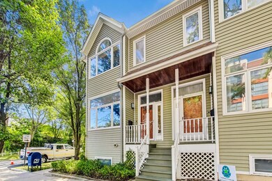 1801 W Roscoe St, Chicago, IL 60657 - photo 3