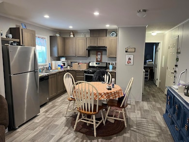 6437 Prince Ave, Kalamazoo, MI 49009 - photo 2