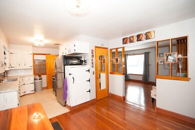 3423 Badger Ave (26 of 27)