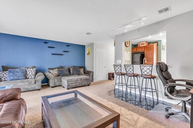 11 Mainbraid Ct, Tinton Falls, NJ 07753 - photo 5