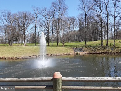 15101 Interlachen Dr unit 517, Silver Spring, MD 20906 - photo 2