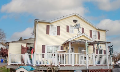 49 Center St, Thomaston, CT 06787 - photo 4