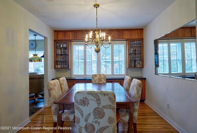 008_Dining Room