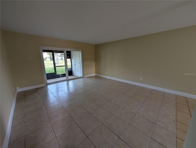 4937 Marine Pkwy unit 107, New Port Richey, FL 34652 - photo 3