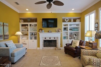 Family Room (2)