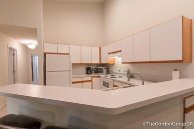 8656 Jasonville-36