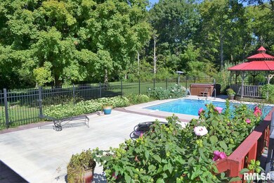 4 Mayfield Dr, Jacksonville, IL 62650 - photo 6