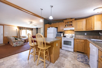 128 Cross Rd, South China, ME 04358 - photo 5