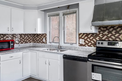 270 Sunderland Rd unit 60, Worcester, MA 01604 - photo 7