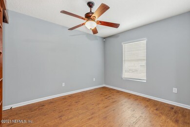 Low Res MLS Size (4 of 27)