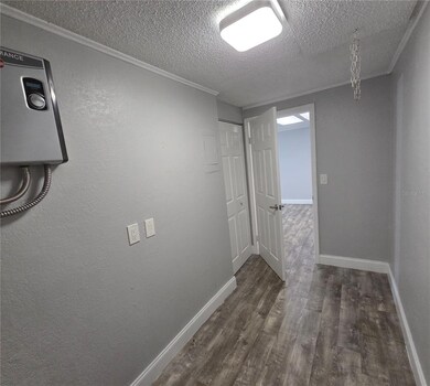 1400 Strawberry Place unit 6, Plant City, FL 33563 - photo 6