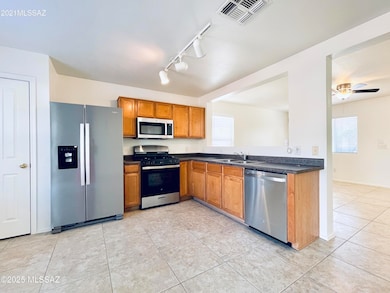 4267 E Parting Waters Way, Tucson, AZ 85712 - photo 5