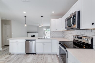 633 N Roosevelt Ave, Chandler, AZ 85226 - photo 3