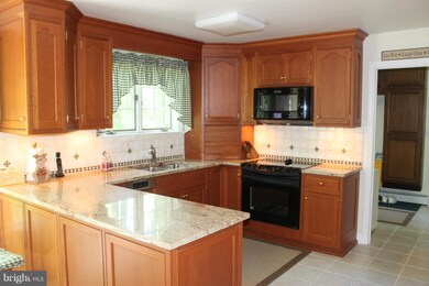 5845 Oklahoma Rd, Sykesville, MD 21784 - photo 6