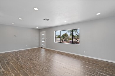 3 Interiors-3