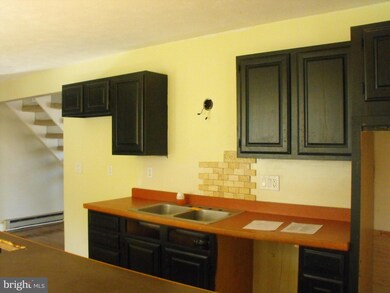 315 Skyview Dr, Cumberland, MD 21502 - photo 5