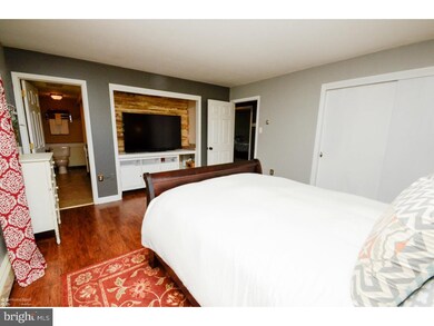 1982 Applewood Dr, Orefield, PA 18069 - photo 5