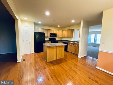 16 Lopez Dr, Martinsburg, WV 25405 - photo 5