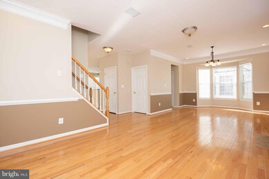 42907 Center St, Chantilly, VA 20152 - photo 5