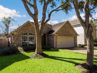 5718 Indigo Trails Dr, Richmond, TX 77469 - photo 2