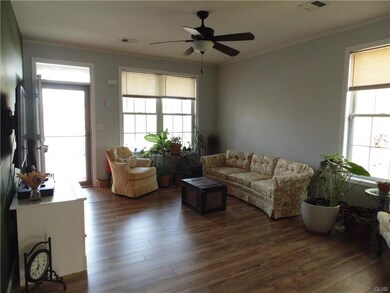 1028 N 14th St, Allentown, PA 18102 - photo 3