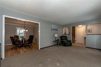 12407 W 99th St, Lenexa, KS 66215 - photo 5