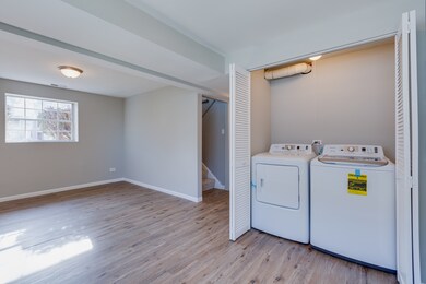 3412 Chambord Ln, Hazel Crest, IL 60429 - photo 7