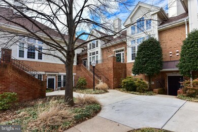 7021 Haycock Rd unit 807, Falls Church, VA 22043 - photo 3