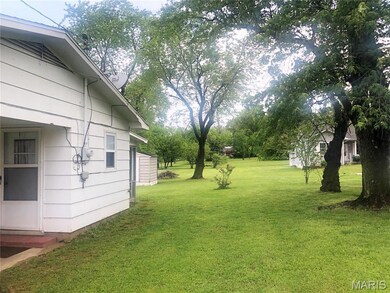1204 W Grant St, Dexter, MO 63841 - photo 5