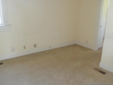 612 N Main St, Tuscola, IL 61953 - photo 6