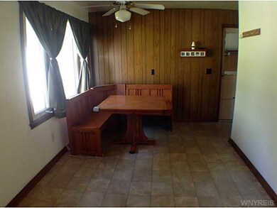 7209 Norman Rd, North Tonawanda, NY 14120 - photo 4