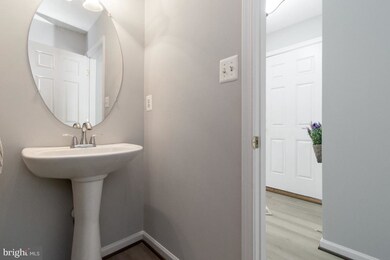 2803 Captains Cove Ct, Edgewood, MD 21040 - photo 7