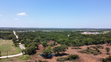 1521 Oak Hill Rd, Cleburne, TX 76031 - photo 5