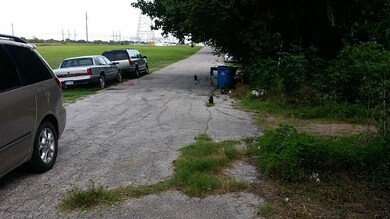 100 8th St, Rosenberg, TX 77471 - photo 5