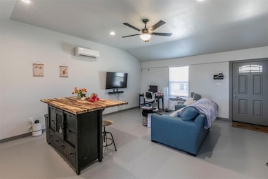 4613 Joseph St, Round Rock, TX 78665 - photo 2