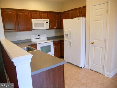 152 Rittenhouse Dr, Woodbury, NJ 08096 - photo 6