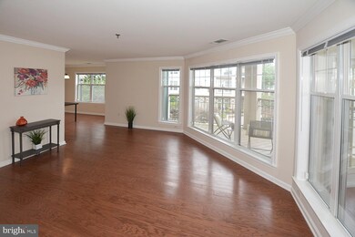 Savoy Park unit 212, Falls Church, VA 22041 - photo 4