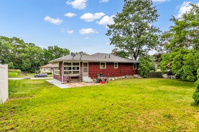 2 Cyr Dr, Lawrence, MA 01843 - photo 4