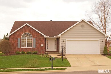 4510 W Jewelwood Ct, Peoria, IL 61615 - photo 4