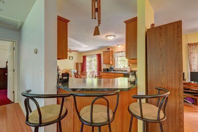 2204 Breakfast Bar