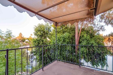 5521 S Waverly-19