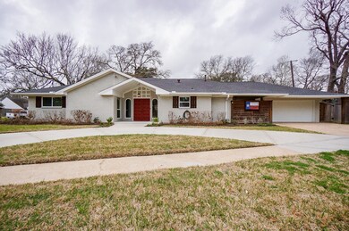 1503 W T c Jester Blvd, Houston, TX 77008 - photo 3