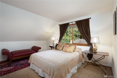 7202 79th Ave SE, Mercer Island, WA 98040 - photo 4