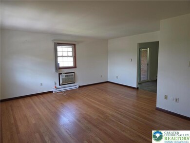 2280 Linden St unit 2N, Bethlehem, PA 18017 - photo 7